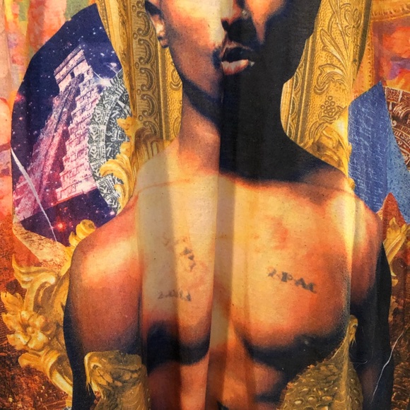Unique Tupac Shakur Tee T-Shirt Ladies L 2014 Tupac brand - Picture 5 of 9